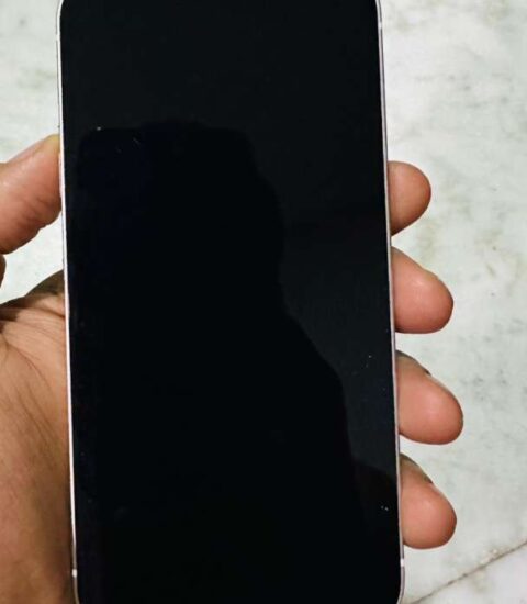 Used Smartphones, Tablets, Smartwatches and Gadgets Available at Affordable Prices